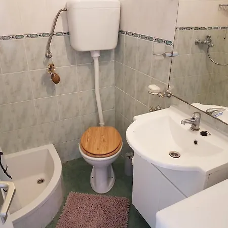 Masha Brac Bobovišća