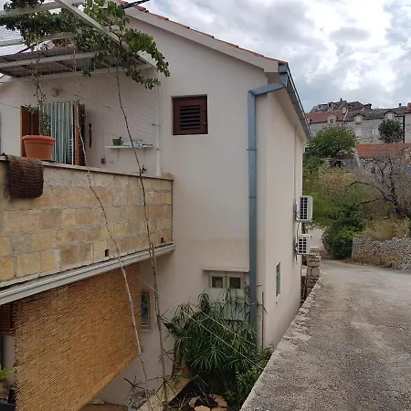 Apartman Masha Brac *